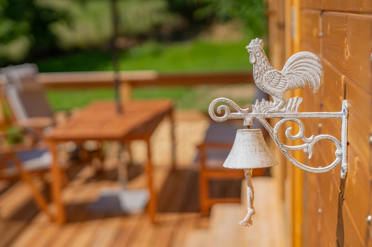 Maringotky Na Ruzku Hotel Nova Ves  Ngoại thất bức ảnh